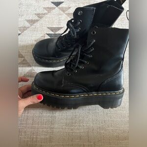 Dr marten jadon platforms